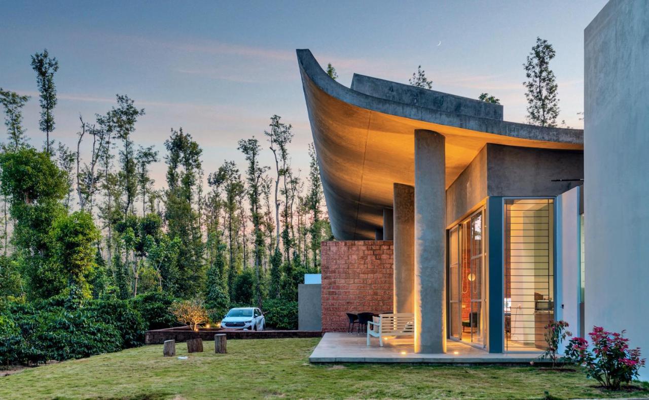 Saffronstays Cafella- A 3-Bdr Elliptical-Roof Villa In Chikmagalur Mudigere Buitenkant foto