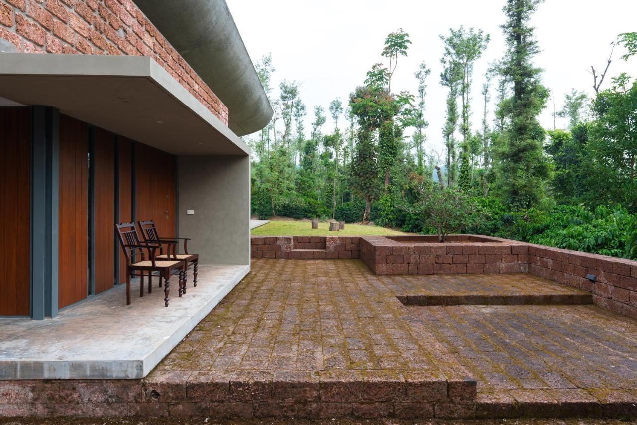 Saffronstays Cafella- A 3-Bdr Elliptical-Roof Villa In Chikmagalur Mudigere Buitenkant foto